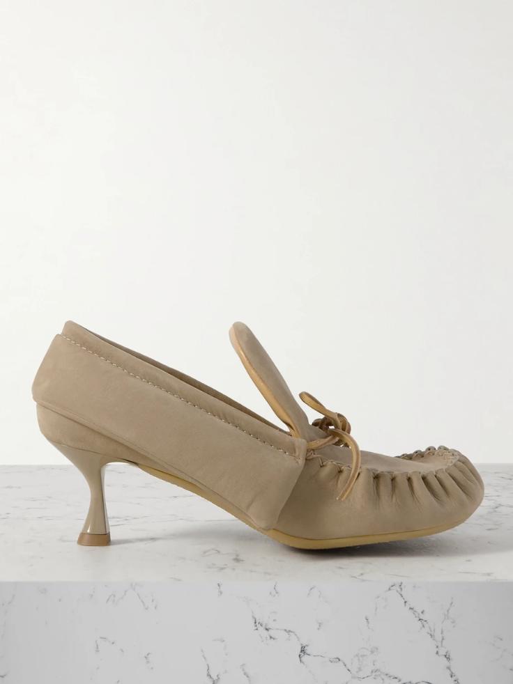 JW앤더슨 펌프스 JW ANDERSON Leather-trimmed suede pumps 1647597333610833